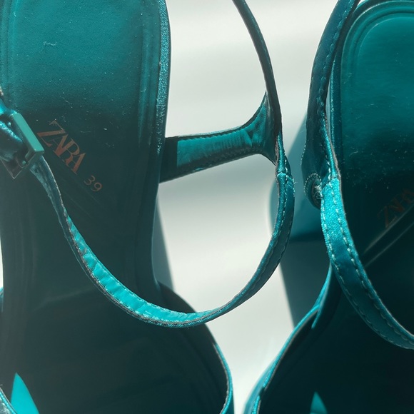 Zara heels-Emerald Green - Picture 4 of 5
